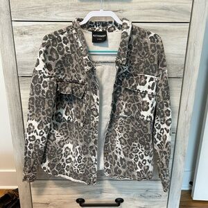 KITTENISH size XL oversized cheetah print denim jacket